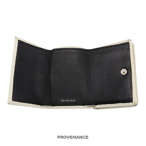 🔴 Balenciaga Logo Print Trifold Wallet - White - Picture 5 of 10